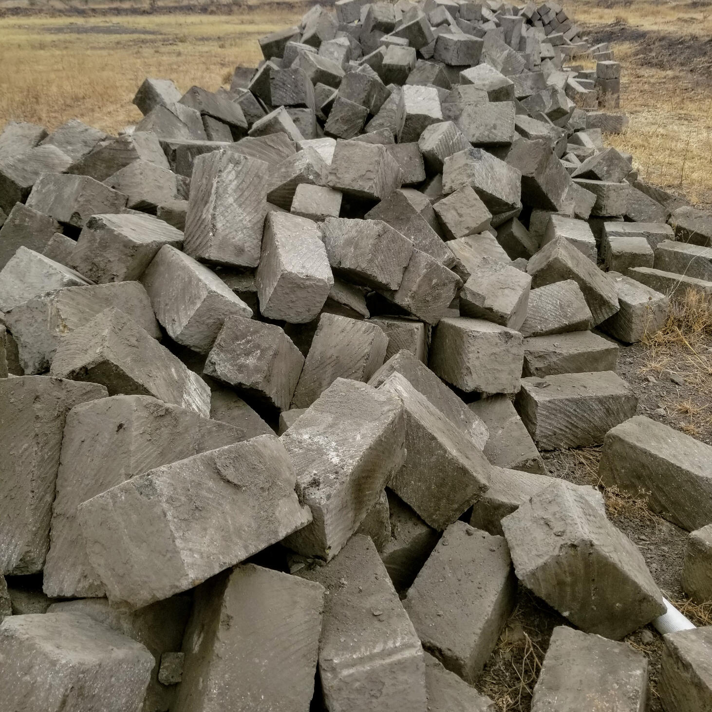Machine cut stone for sale in Kenya